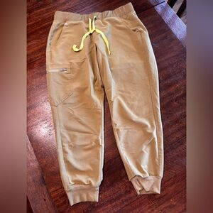 FIGS Joggers size large petite